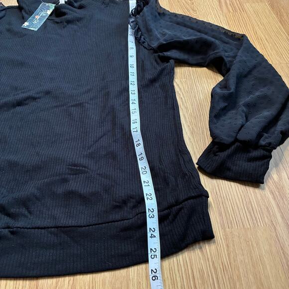 Sheer Sleeve Mockneck Shirt - Picture 5 of 7